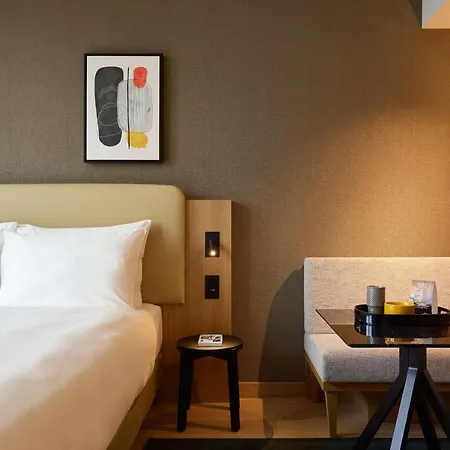 Adina Geneva Hotel