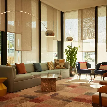 Adina Geneva Hotel